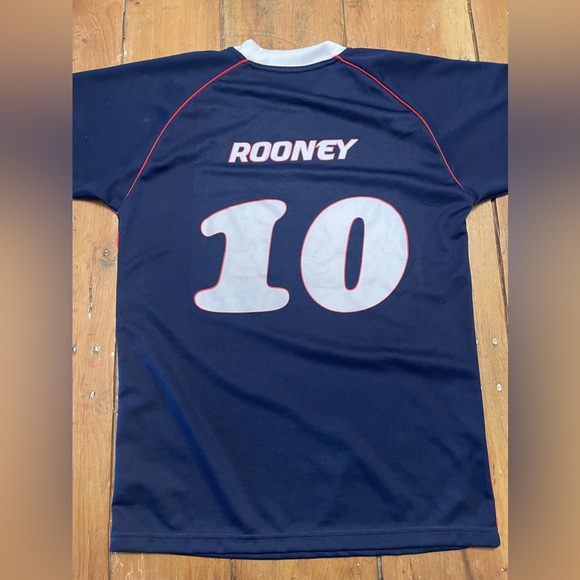 Men's Vintage 2004 World Cup England Wayne Rooney #10 Jersey - Picture 3 of 5